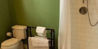 202 North Pleasant Street'VACATION RENTAL' Gallery 14