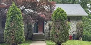 23 E Mountain Road Gallery 1