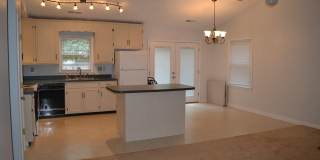 15 ENGLEWOOD DR Gallery 13