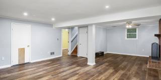 102 Roosevelt Road Gallery 22