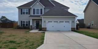 4 Bedroom 2.5 Bath unfurnished home in Nautical Reach Neighborhood Gallery 1