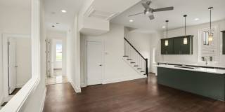 Newly Renovated Condominium Gallery 14