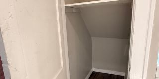 1558 Shelby Street Gallery 9