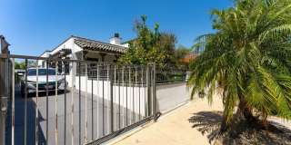537 N Poinsettia Pl Gallery 28