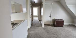 260 Laurel St Gallery 16