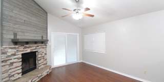 8154 Treetop Ln Gallery 2