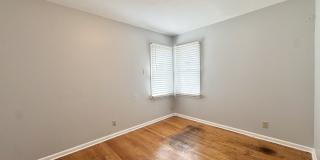 4513 Virginia Avenue Gallery 6