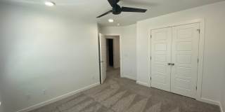 3 Bed 2.5 Bath Duplex Includes Office Space  North OKC Gallery 24