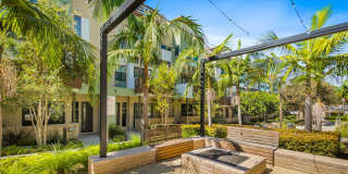Gorgeous 4 Story Townhome Available in the Highly Desired 17 West Community! Gallery 44