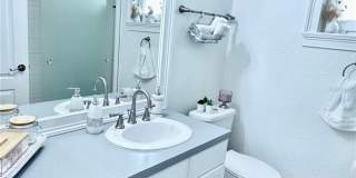 3267 AMACA CIRCLE Gallery 28