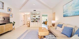 2281 SW Starling Drive Gallery 4