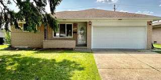 11304 Hemlock Drive Gallery 1