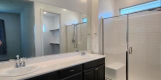 Guard-Gated Cadence | 2 Bed Single-Story Home in 55+ Community | WiFi Included Gallery 15