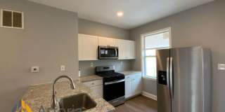 End Unit 3 Bedroom + Den with Backyard and Semi Finished Basement Gallery 10