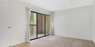 1526 MOORINGS Drive Gallery 20