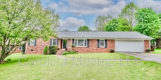 4700 Coach Hill Drive Gallery 1