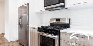 1426 West Jonquil Ter. Gallery 8