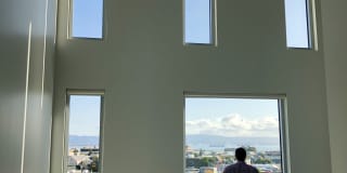 The Landing Gallery 43