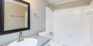 Camelot Apartments Gallery 77