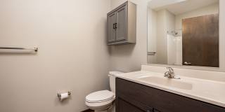 Spacious Townhome In The Kingston Neighborhood Gallery 24