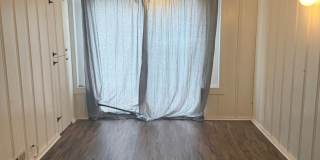 Charming 2 bedroom 1 bath home on large corner lot in desirable part of Springfield Gallery 10