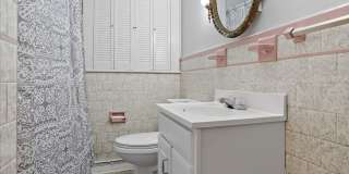 3BR/1.5BA Brick Ranch with Fireplace | Extra Storage | Hampton Near Shipyard & I-64 Gallery 16