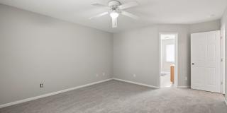 Newly renovated 3Bd 2.5bath SFH in Chadbury Concord Gallery 14