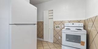1630 W Rosewood Gallery 9