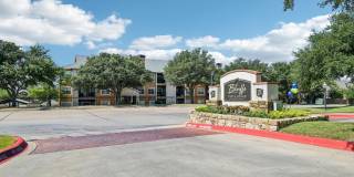 Bluffs at Vista Ridge Apartments Gallery 42