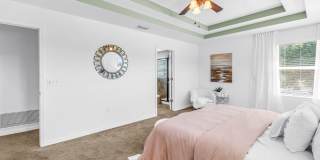 4/3/2 HOME IN EDINA GARDEN OF EDEN Gallery 35