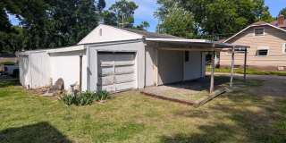 300 SW Broadmoor Avenue Gallery 20