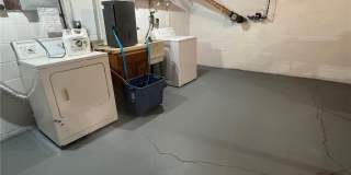 214 E Spruce Street Gallery 24