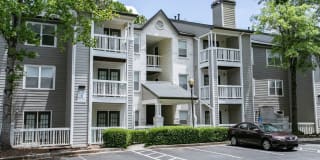 The Carlyle at Perimeter Apartments Gallery 29