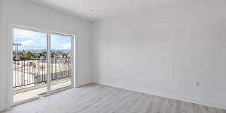 6904 Eton Ave. Gallery 7
