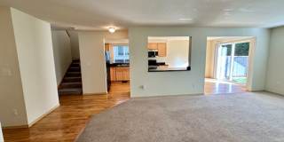 Roomy 4-Bedroom Home in Quiet Panther Lake Location Gallery 4