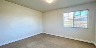 1672 E Harvard Gallery 23