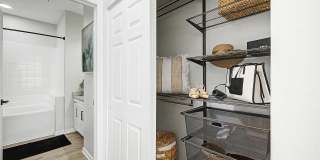 The Reserve at Meadowmont Apartments and Townhomes Gallery 38