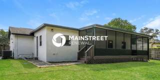 9933 Lake Drive Gallery 15