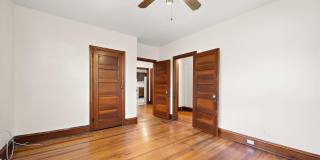 409 W 20TH Street Gallery 10