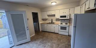 813 S Grosvenor Ct Gallery 10