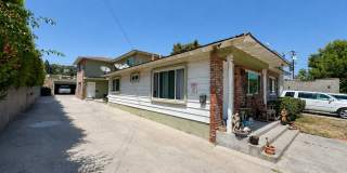Remodeled 2+1.5 Townhome in Santa Paula Gallery 1