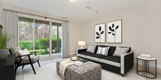 4442 ROCK CREEK Circle Gallery 1