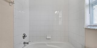 9 LYTTON Lane Gallery 23