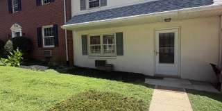 1110 Wayne Avenue Gallery 1