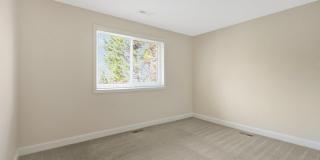 2031 HILLSIDE Drive Gallery 59
