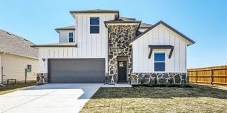 The Residences at Fresh Meadows Gallery 1