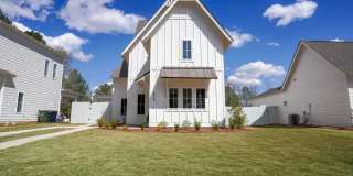 Designer Home near Auburn University's Campus! Gallery 3