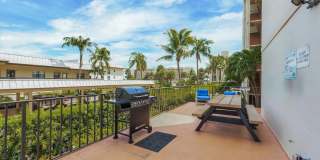225 Beach Road Gallery 23