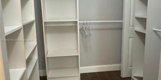 3215 NE 184th St Gallery 11