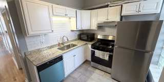 3140 W Fulton Street Gallery 9